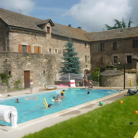 D'hotes Le Sahut Bed & Breakfast