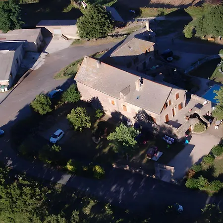D'hotes Le Sahut Bed & Breakfast 3*